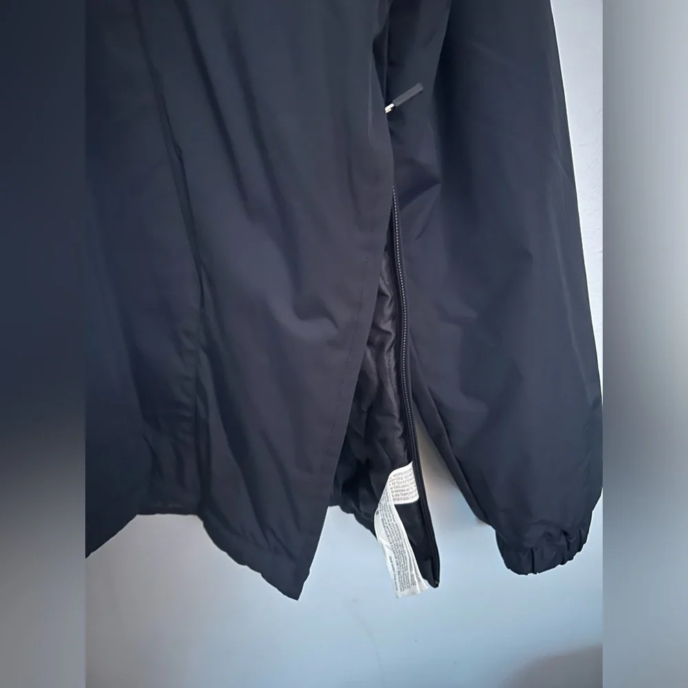 windbreaker jacket - Picture 2 of 4